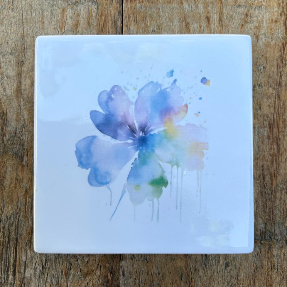 Tegeltje: Aquarel Moderne stijl Bloem Blauw – 10x10cm rondom afgewerkt